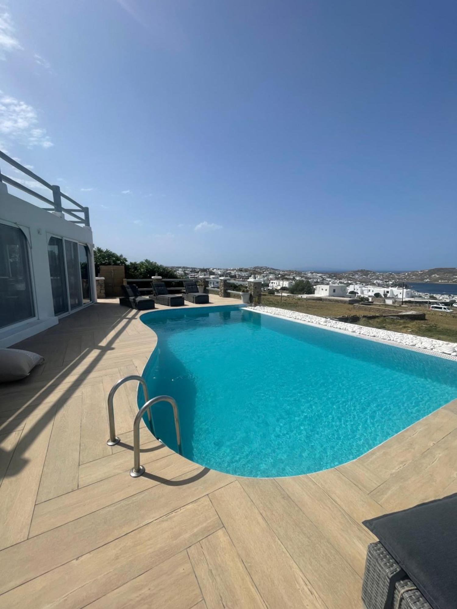 Rubini Mykonos Town