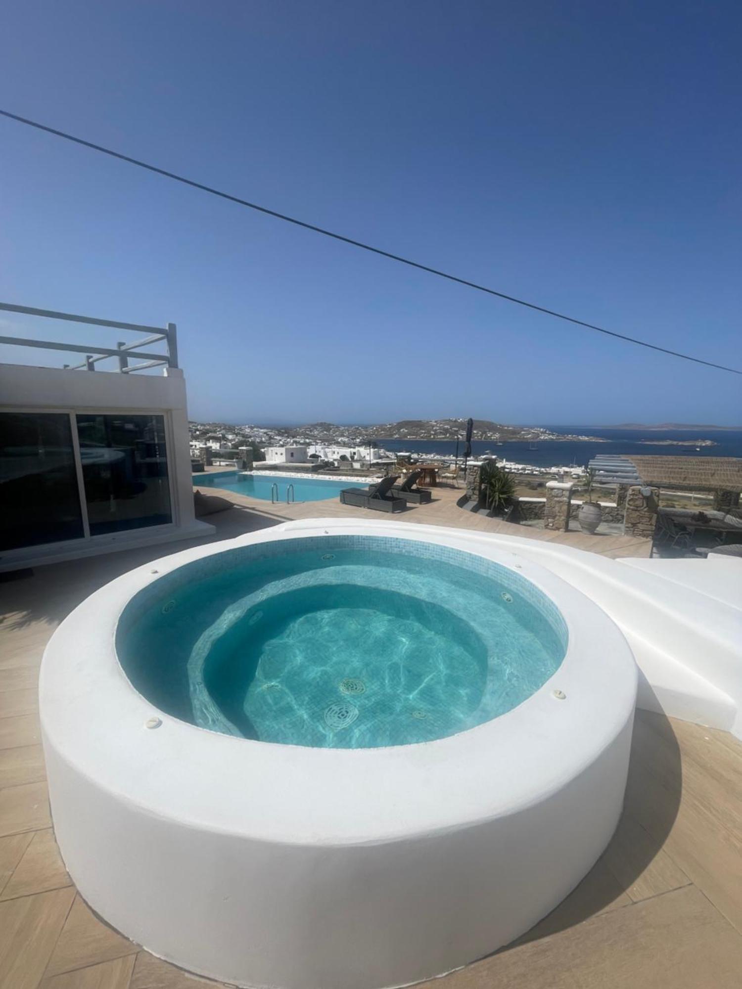 Rubini * Mykonos Town