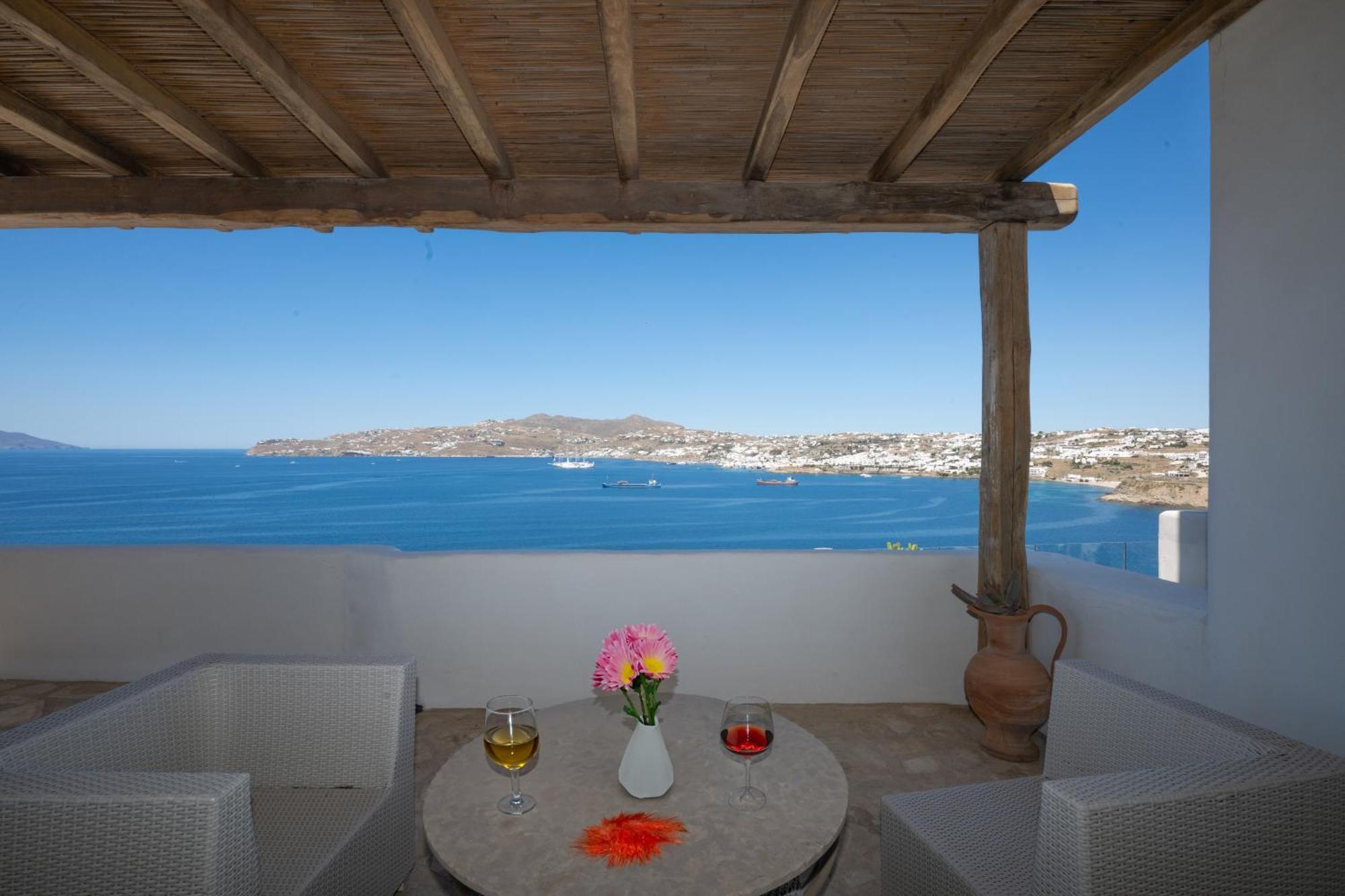 Private Anemi, Infinity Town Views By Avimar *