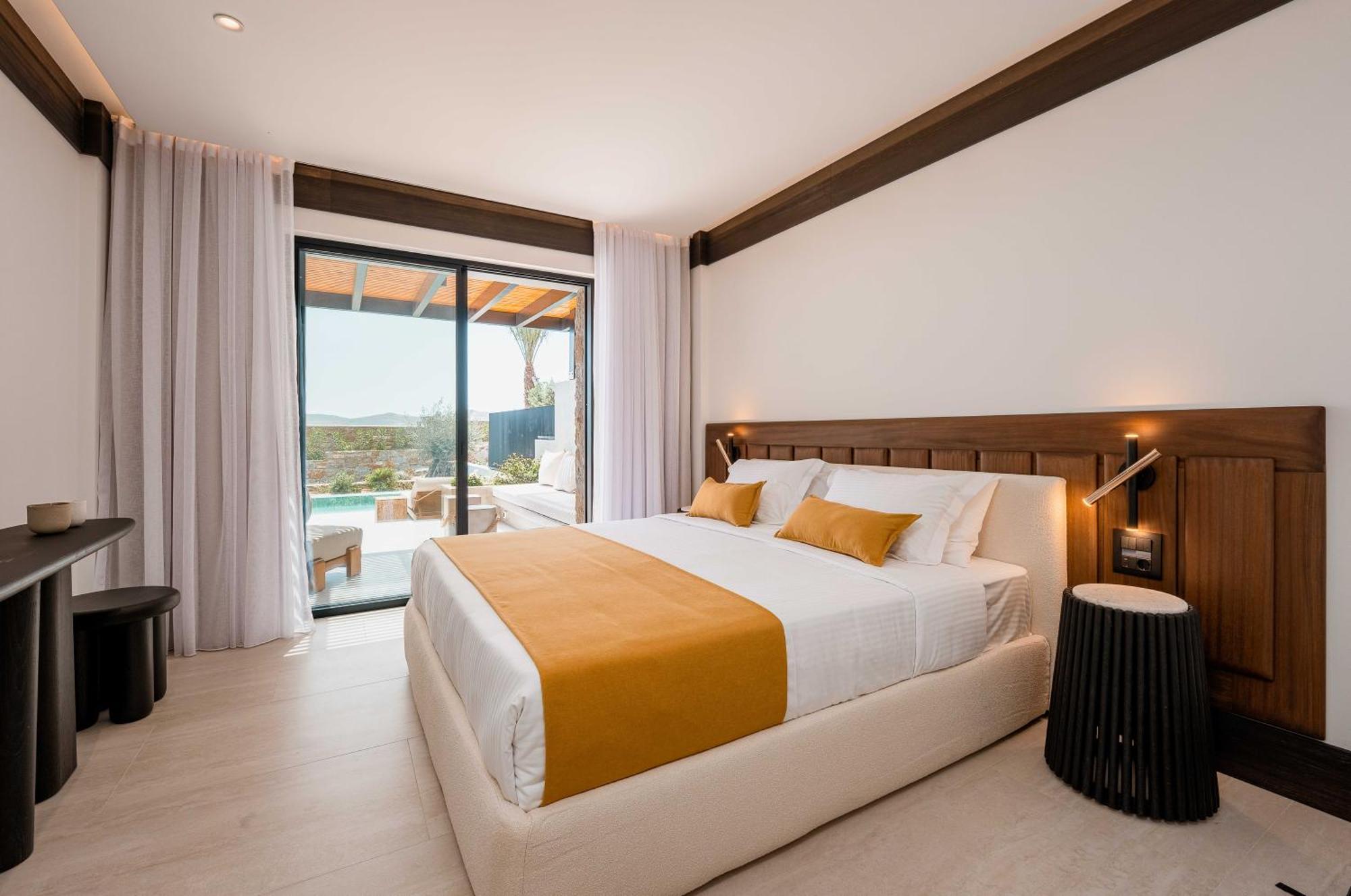 Noir Mykonos Resort *