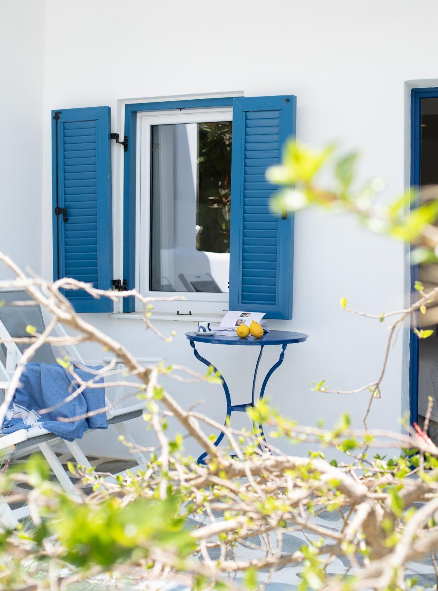 Hotel Acrogiali Beachfront Mykonos 4*