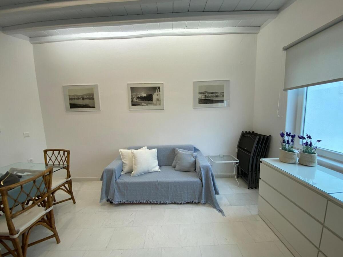 Aegean Bliss - Stylish In Agios Stefanos *