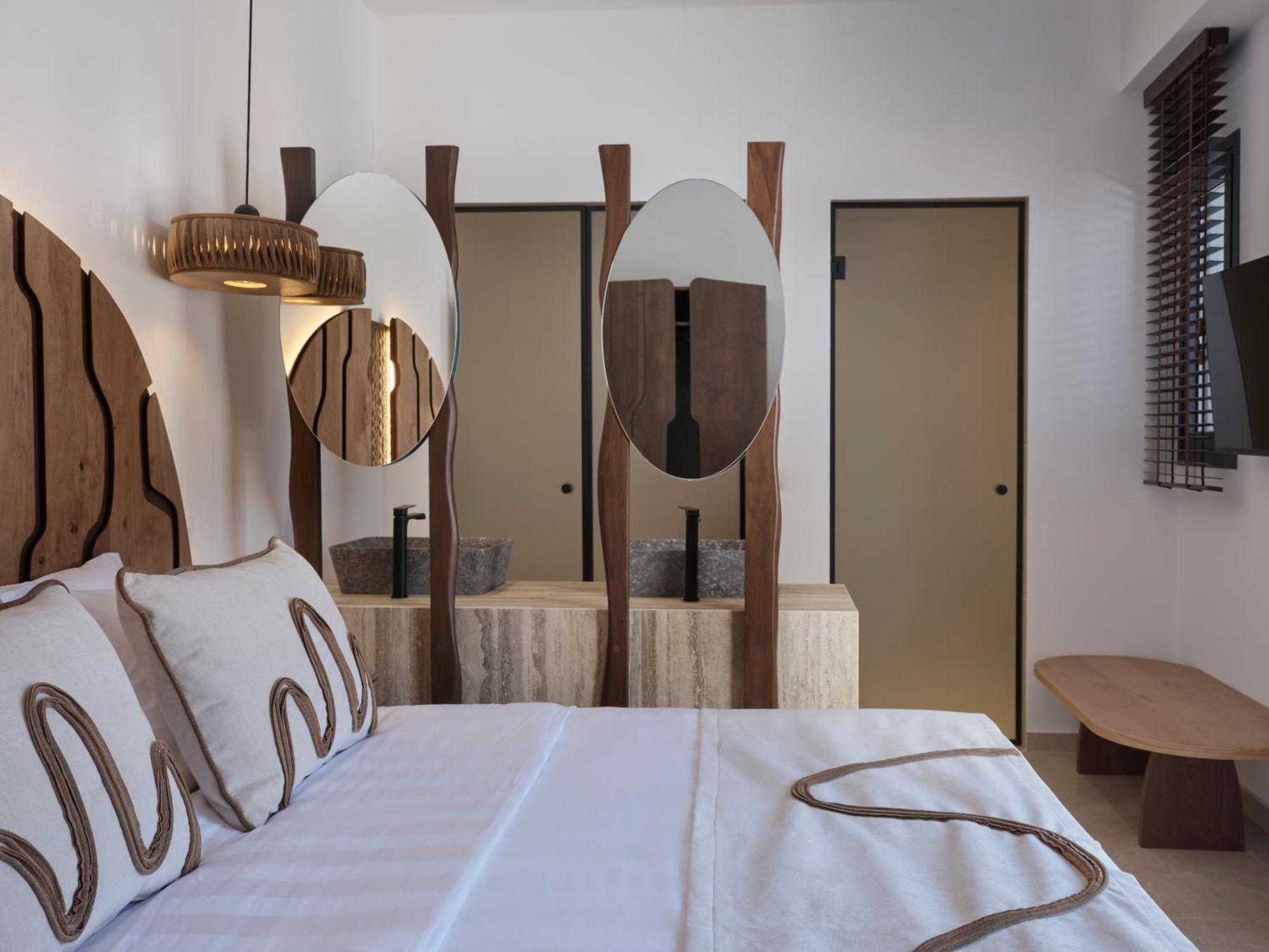 Iria Blue Mykonos 4*