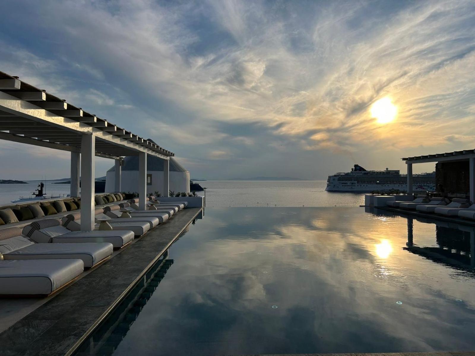 Porto Mykonos Hotel 4*
