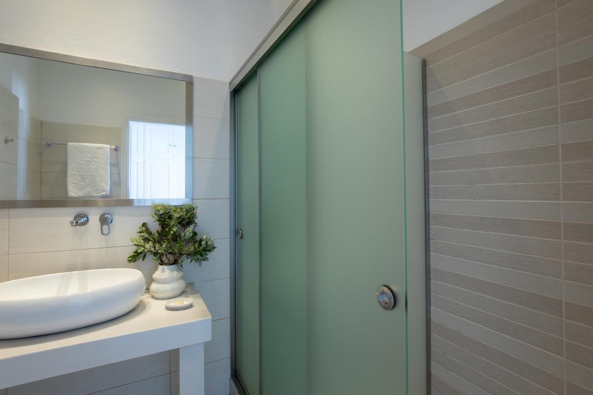 Acrogiali Beachfront Mykonos Platys Gialos (Mykonos)