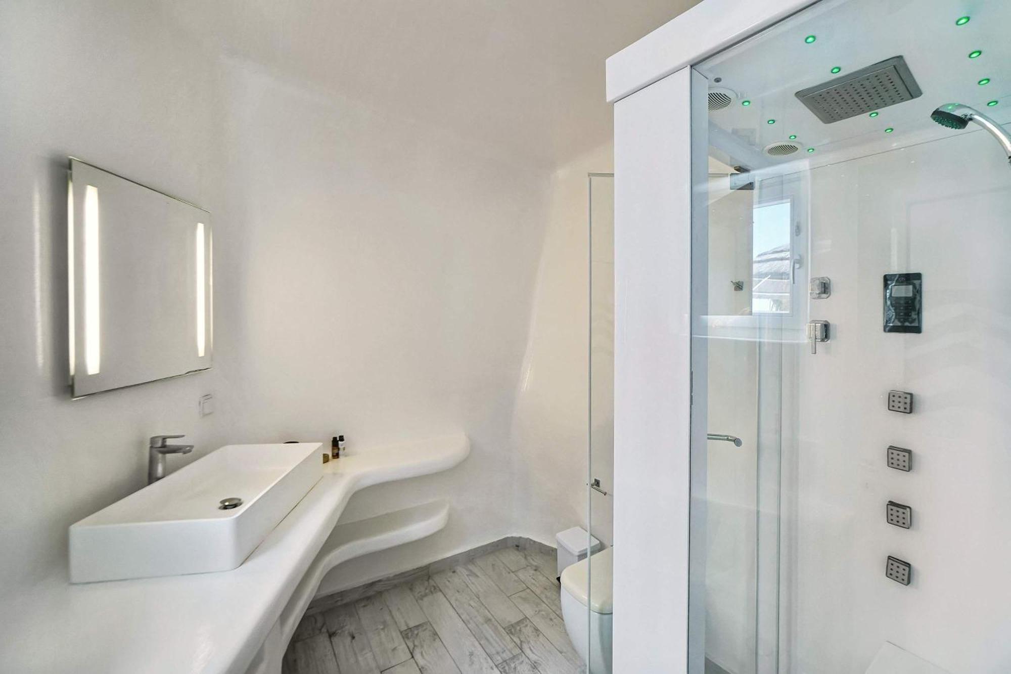 M11 - Mykos - Luxury Oasis In Kastro Villa Mykonos Town
