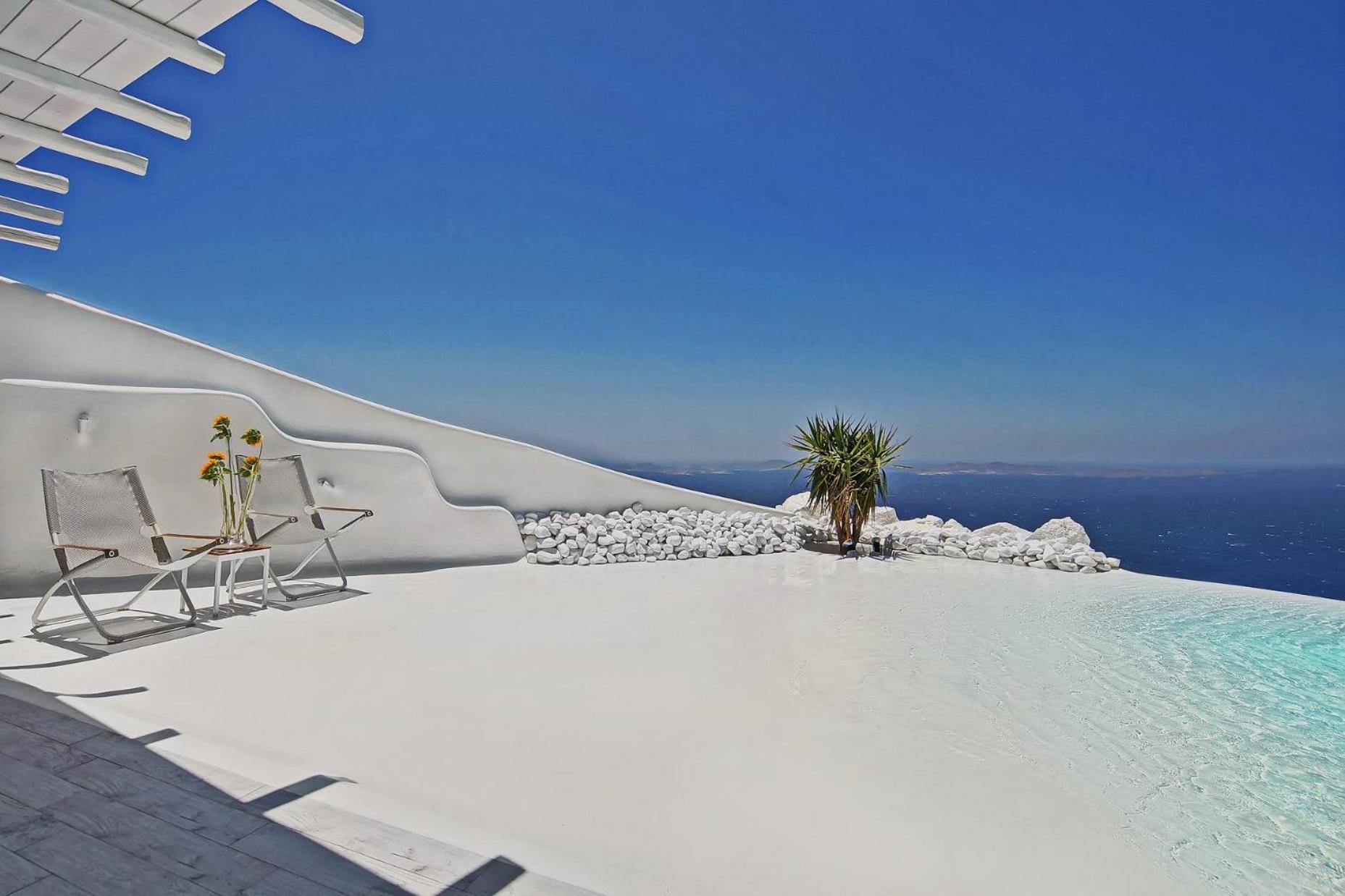 M11 - Mykos - Luxury Oasis In Kastro * Mykonos Town