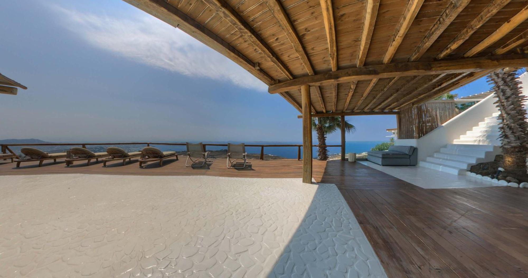 Villa M11 - Seaview - Luxury With Pools & Views *