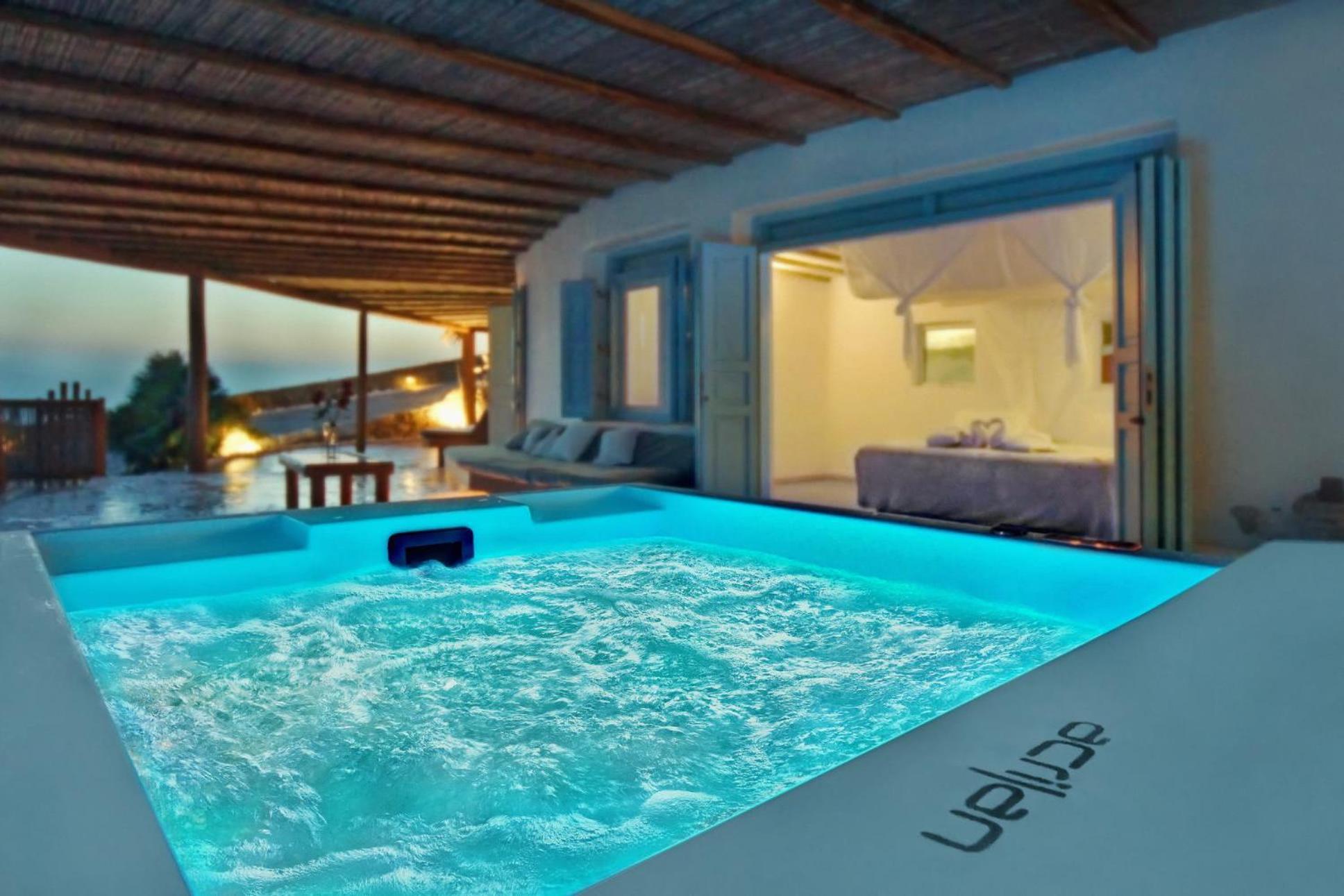 M11 - Seaview - Luxury With Pools & Views Panormos (Mykonos)