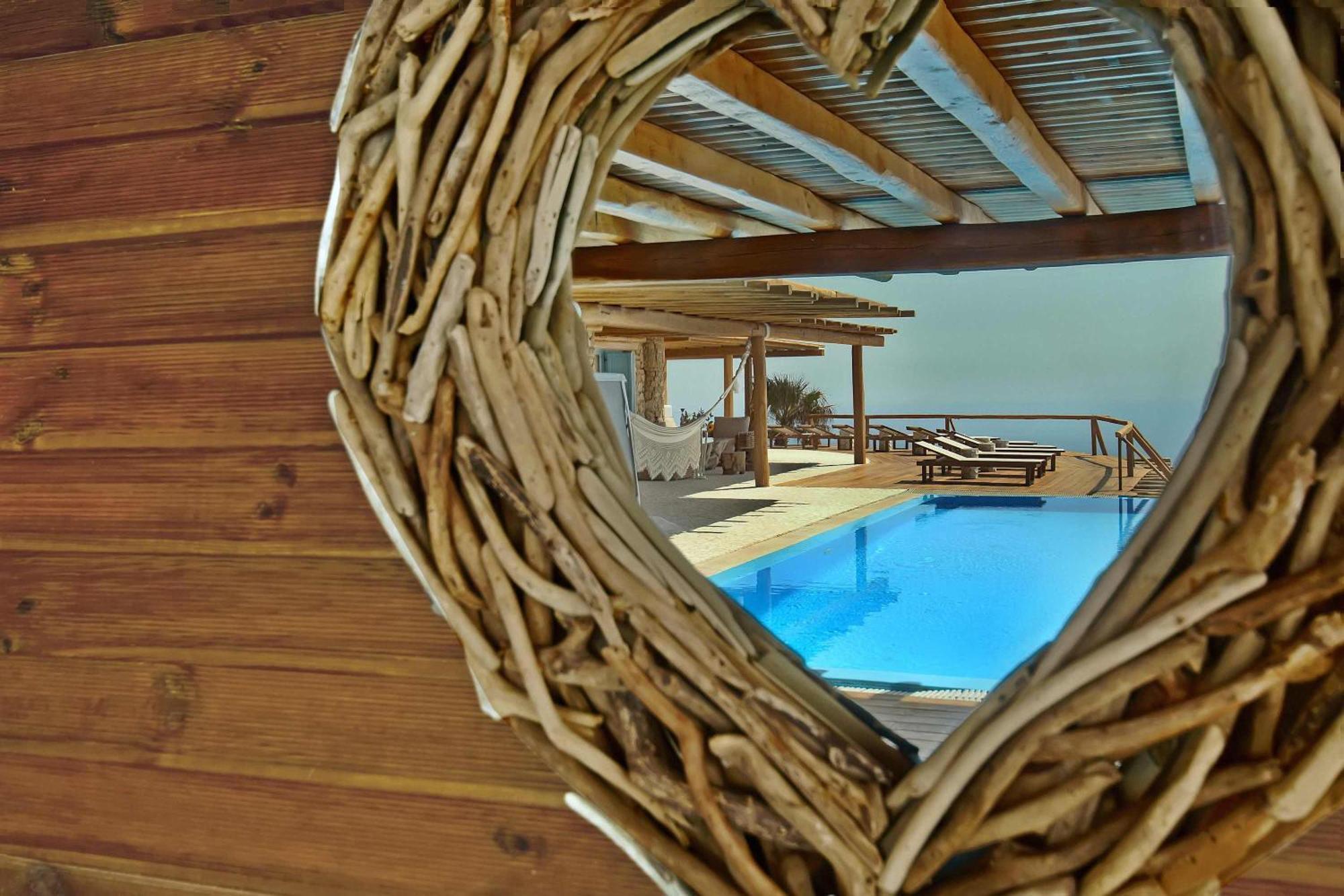 Villa M11 - Seaview - Luxury With Pools & Views