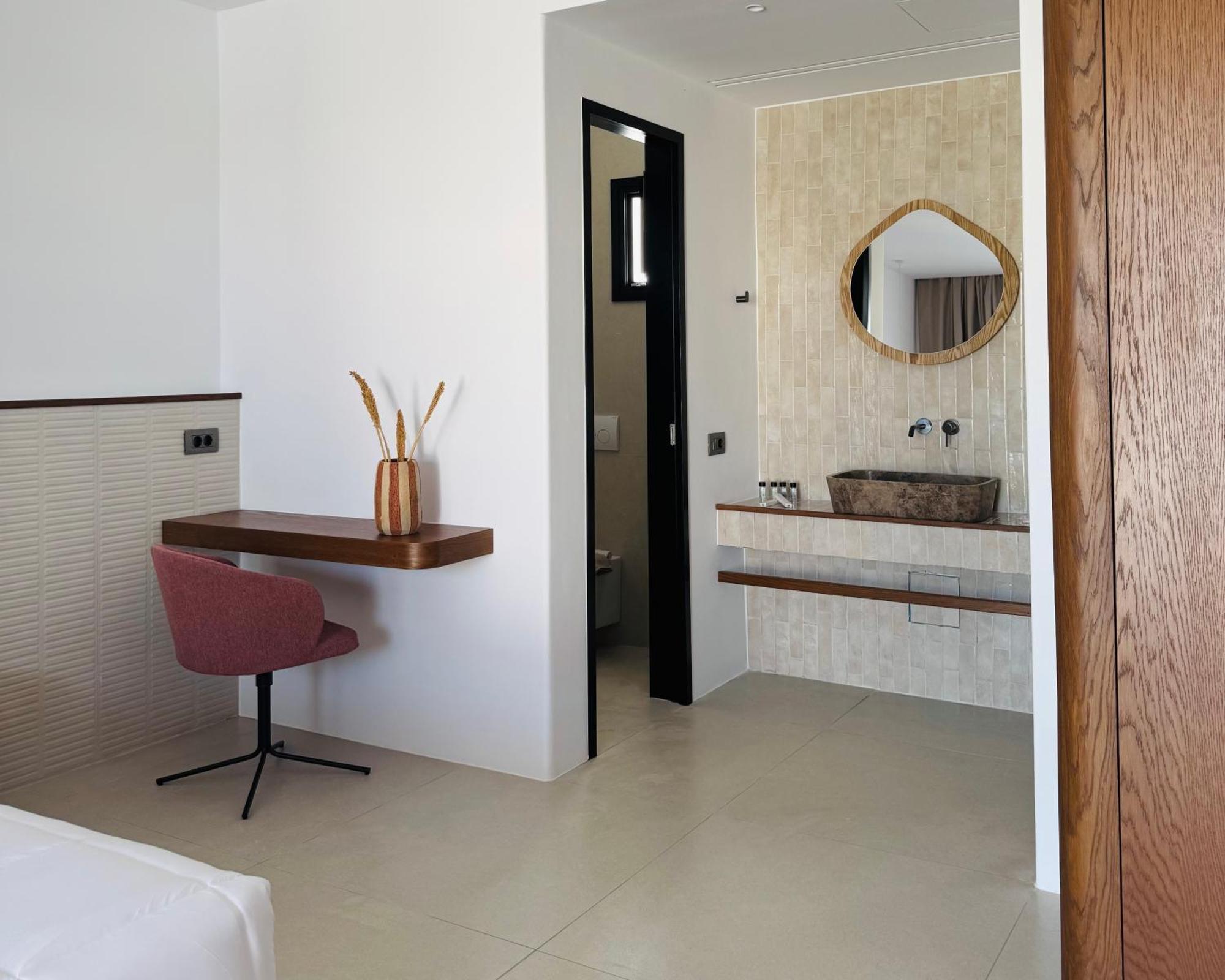 Le Ciel Suites & Villas Mykonos Town