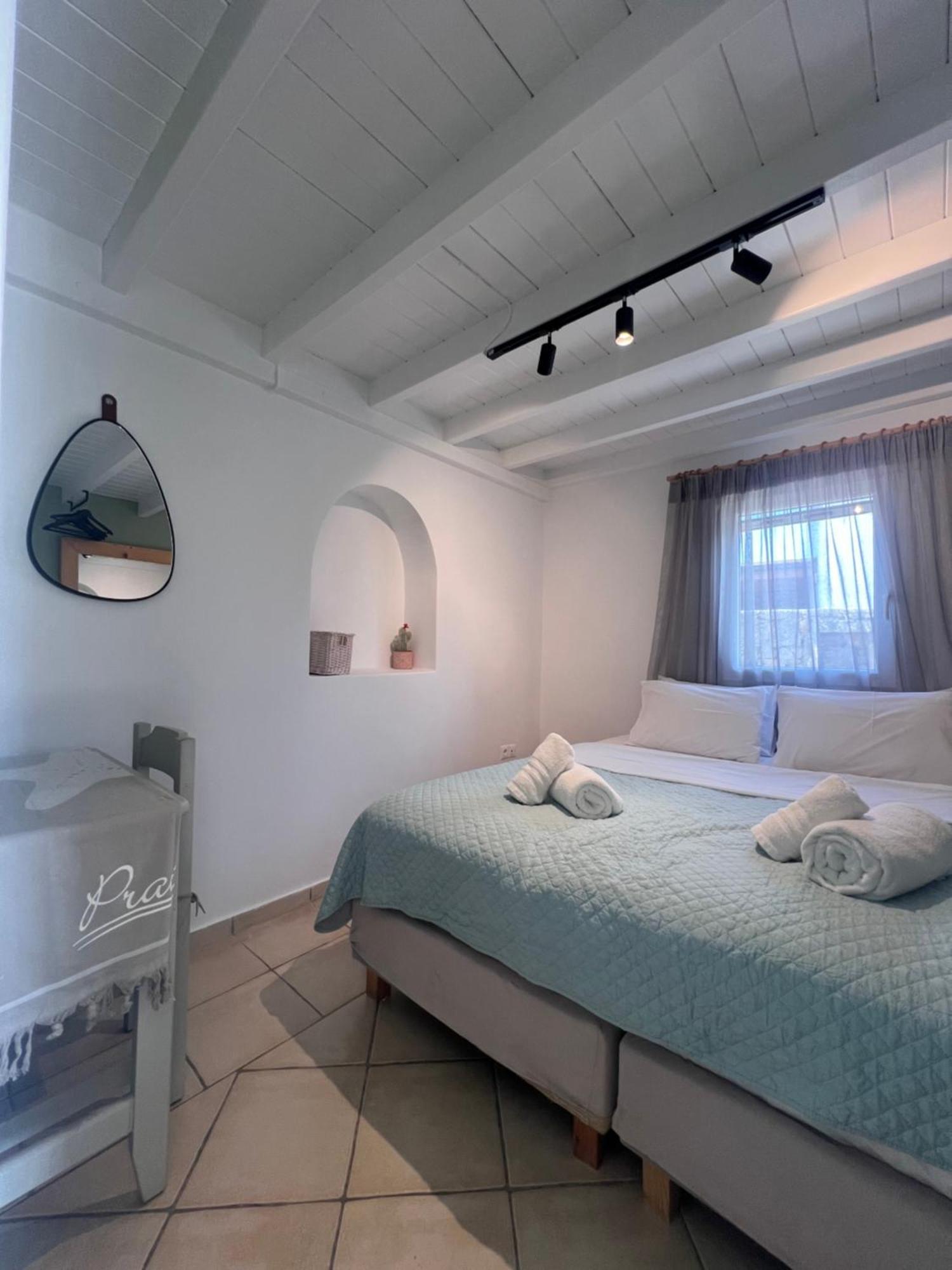 Villa Sea Walk Mykonos 200m To Ftelia