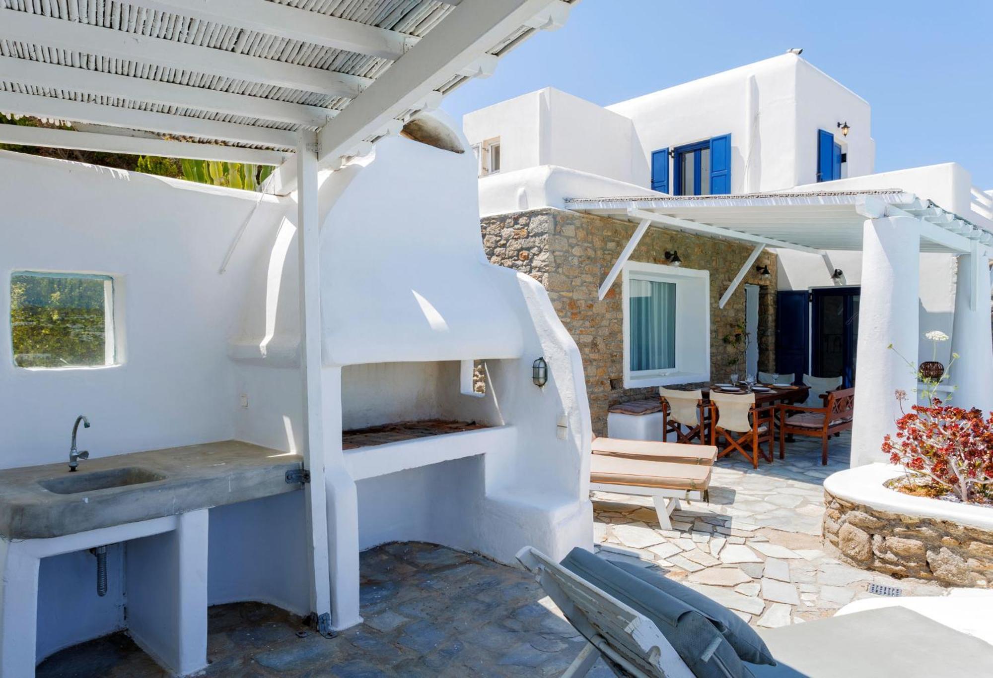 Korfos Breeze Villa *