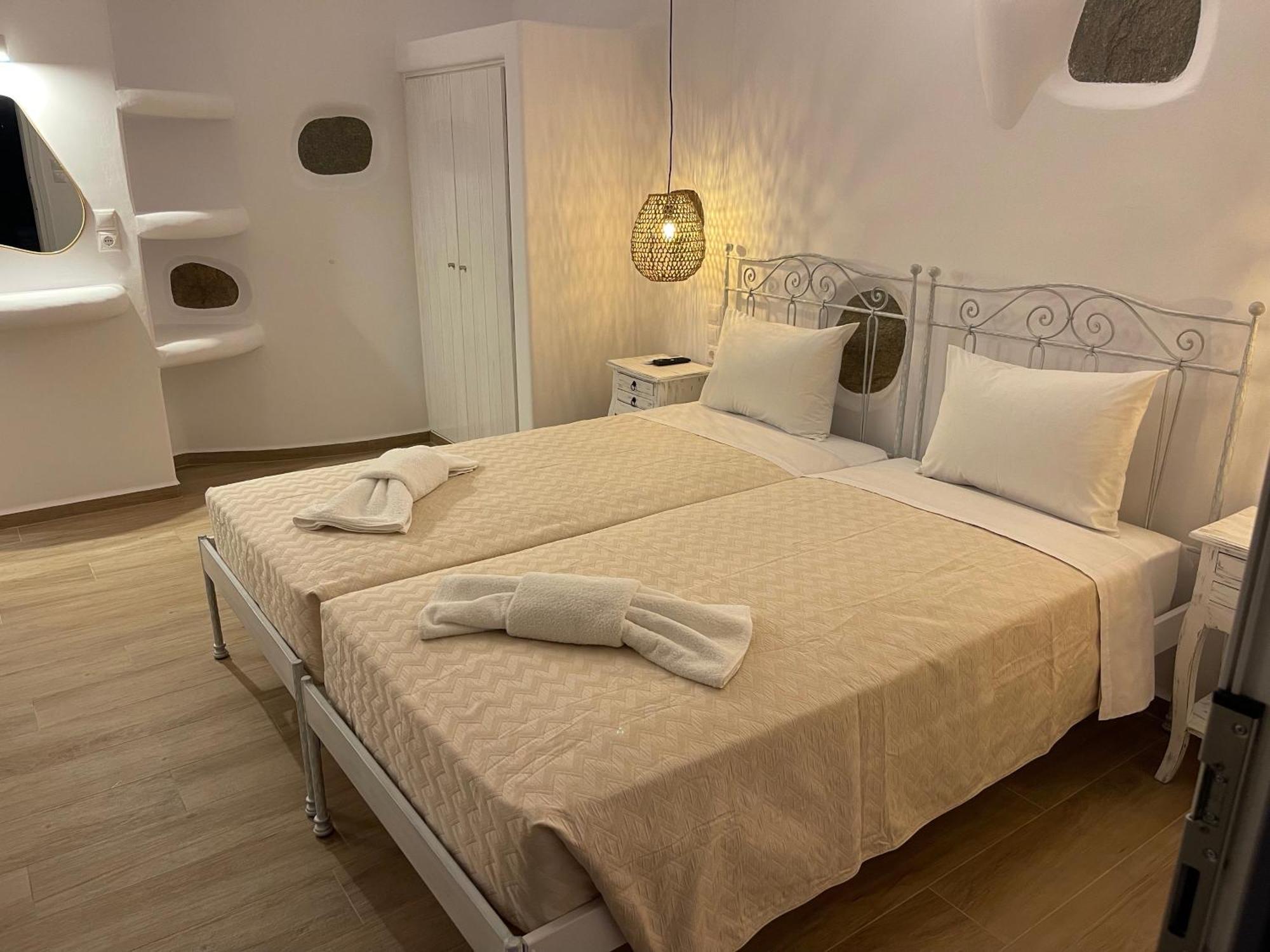 Stavroula Glastros (Mykonos)