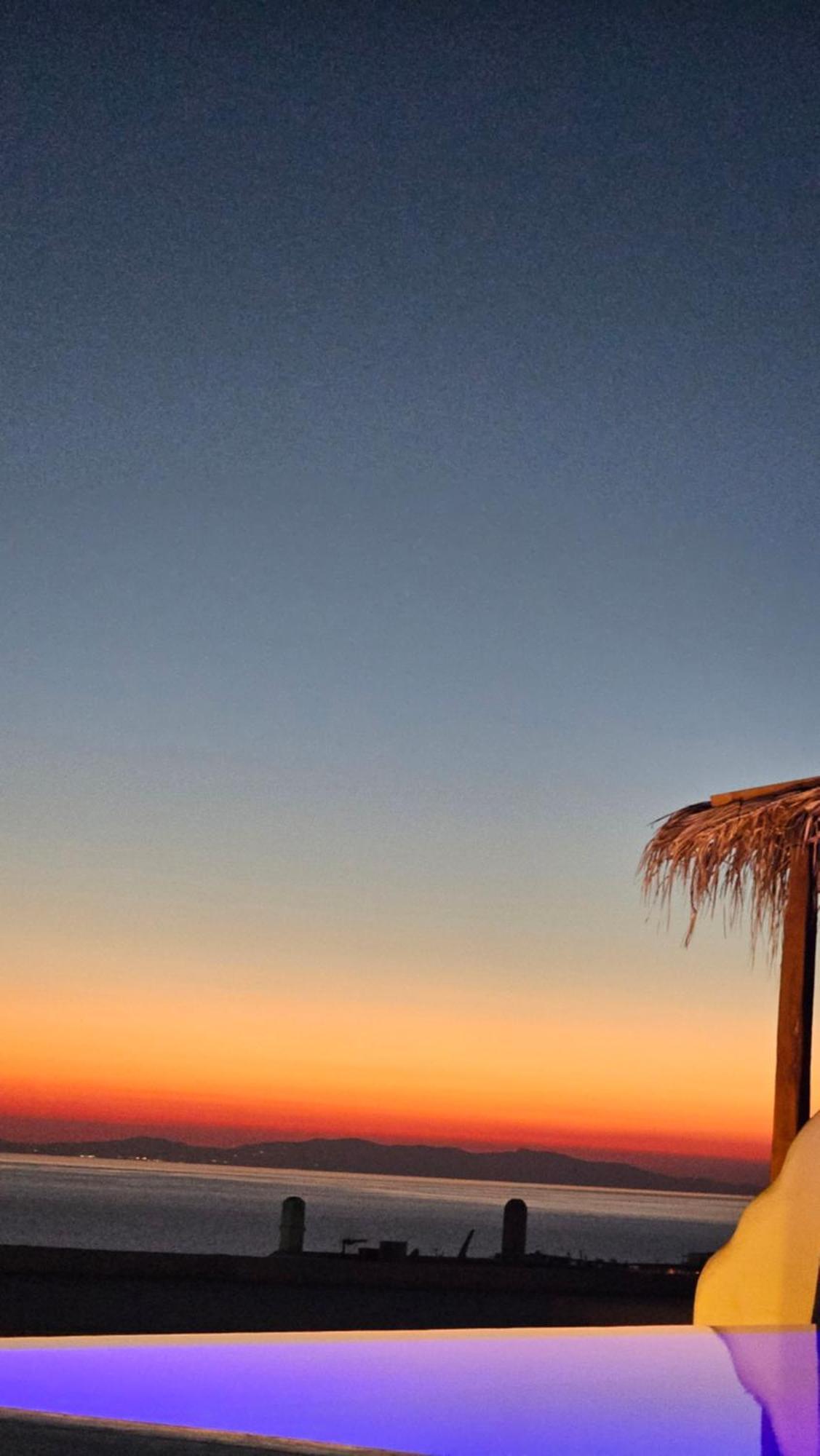 Elli Tropical Luxury Sunset-infinity Pool- Sea Side-near Center Parking Aparthotel *