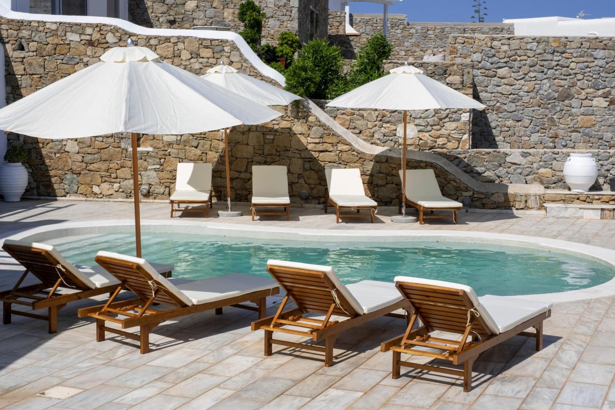 Thalia Luxe 4-bedroom Pool Mykonos Town