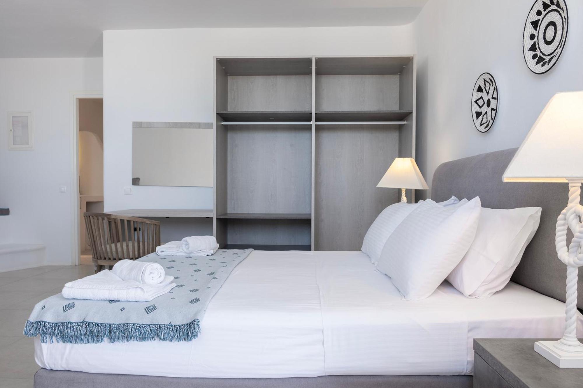 The Mykonian Escape Villa *