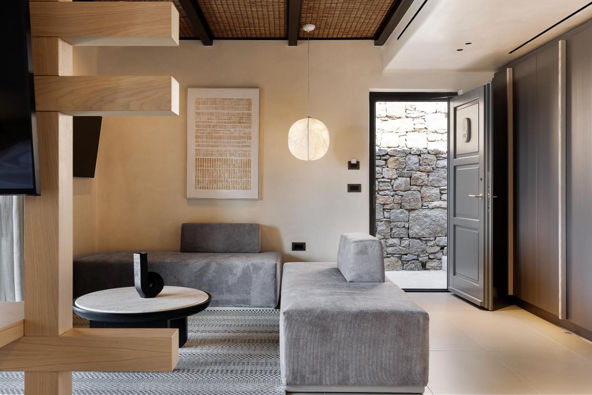 Hotel Sir Maximus Boutique & 5*