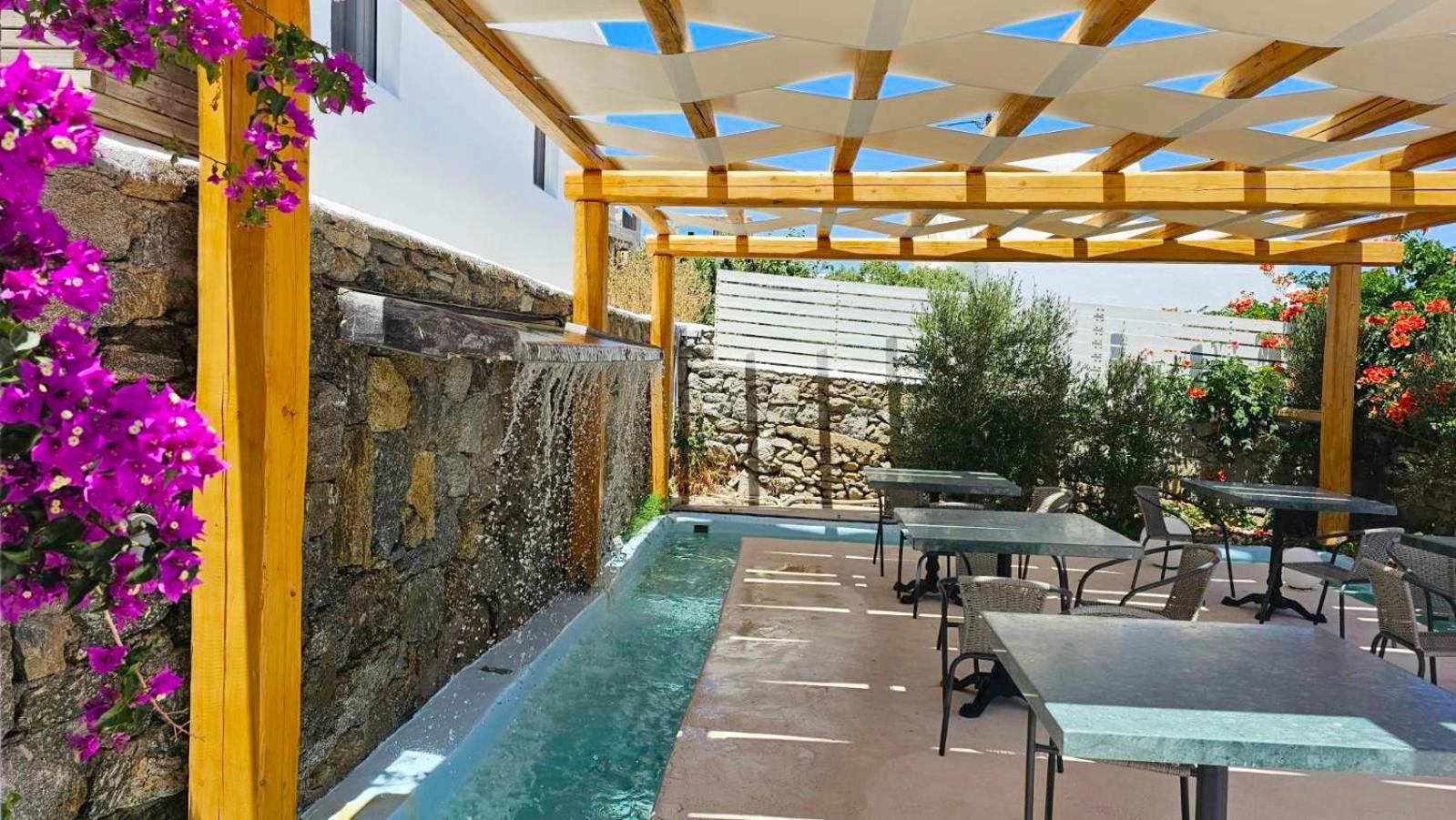 Mykonian Breeze Apartment