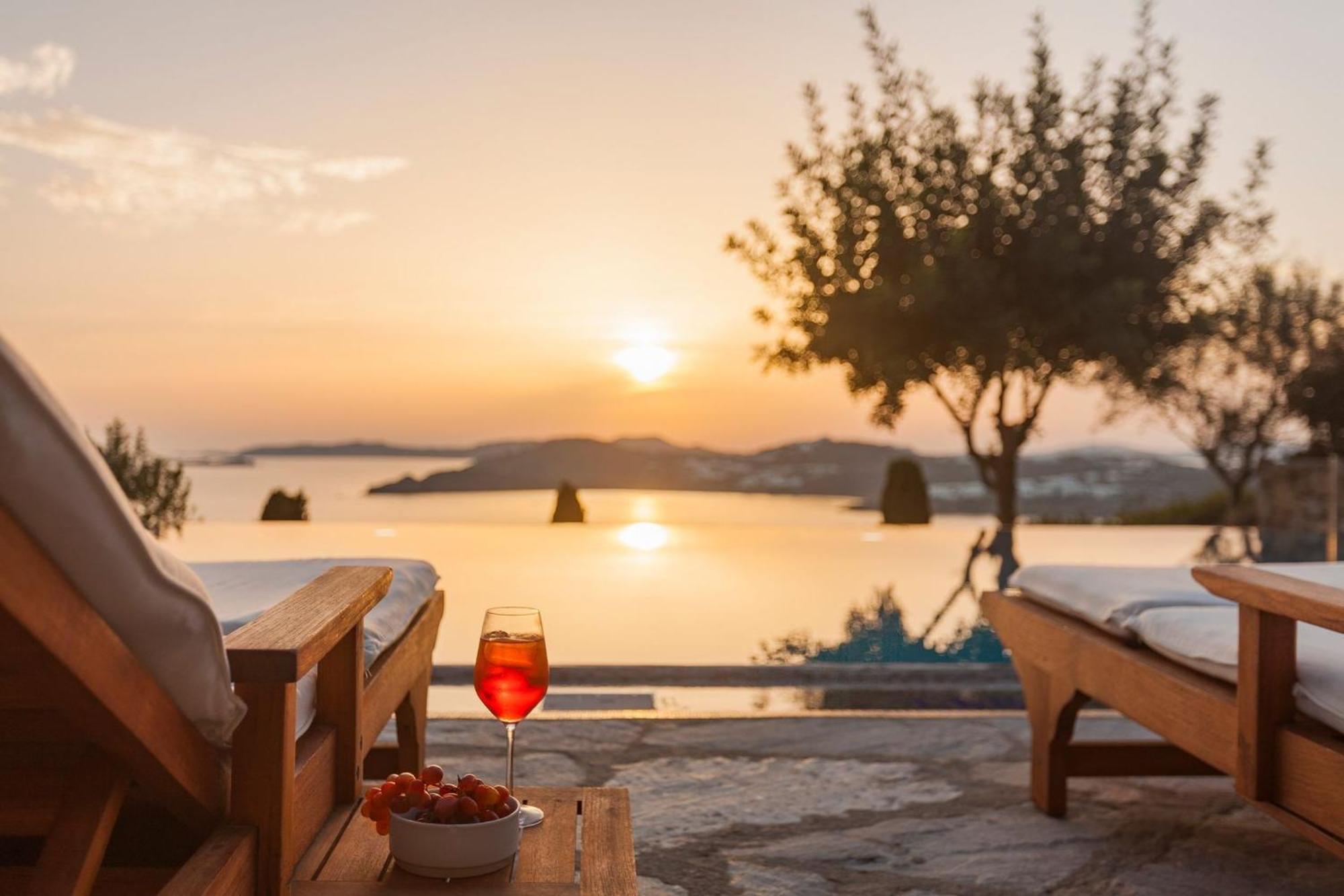 Villa Excellent Mykonos Psarrou Beta 5 Bedrooms Stunning Sea Views Psarrou Mykonos Town