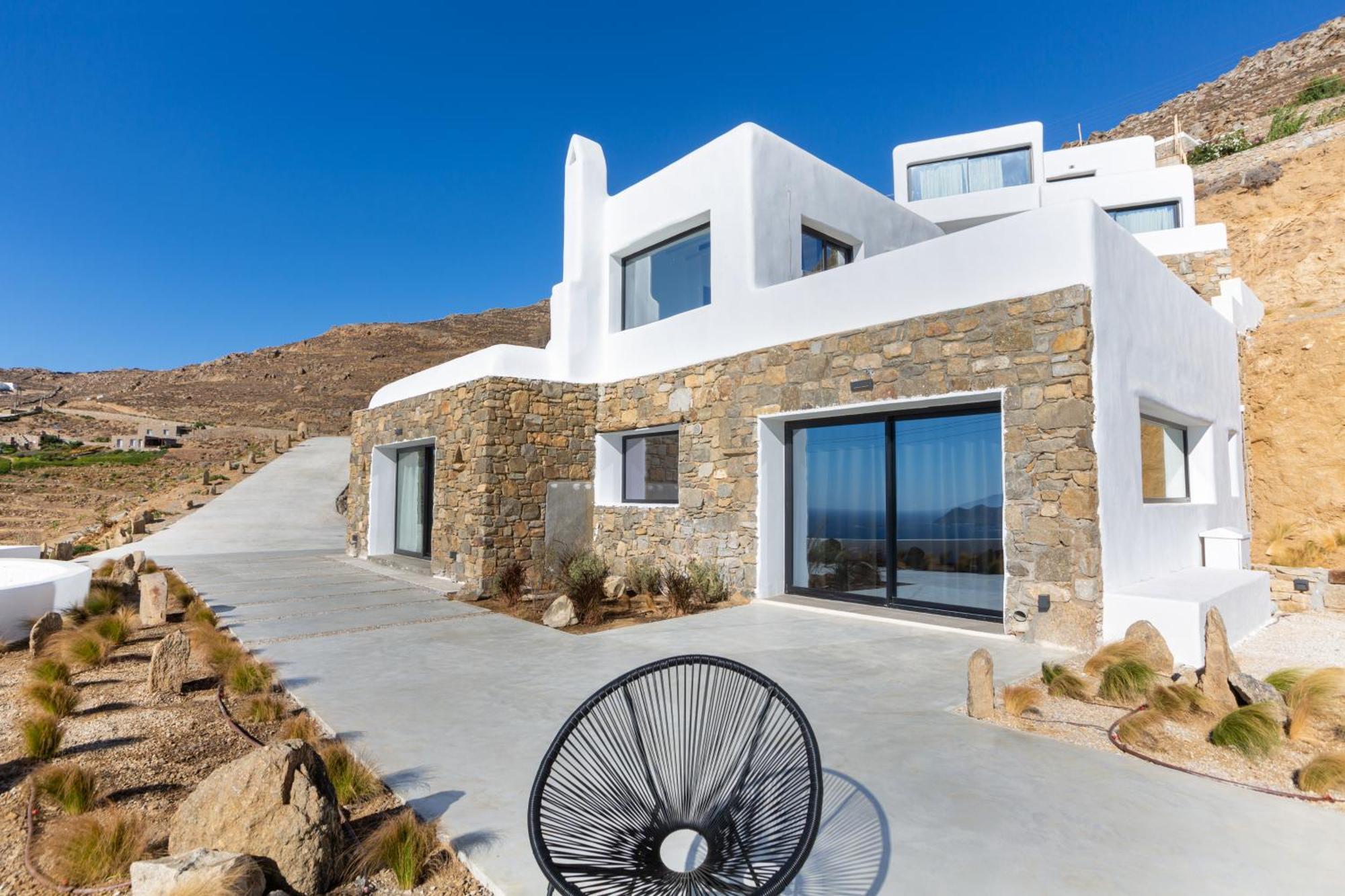 Amaze Mykonos Villa *