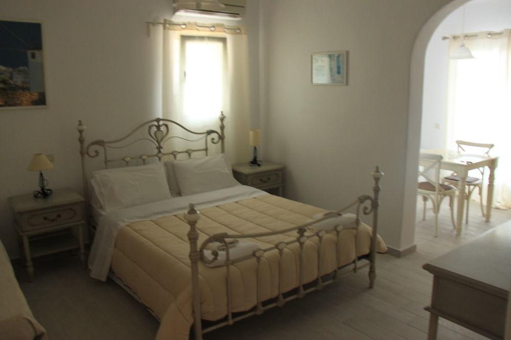 Maroulinas Boutique & Hotel