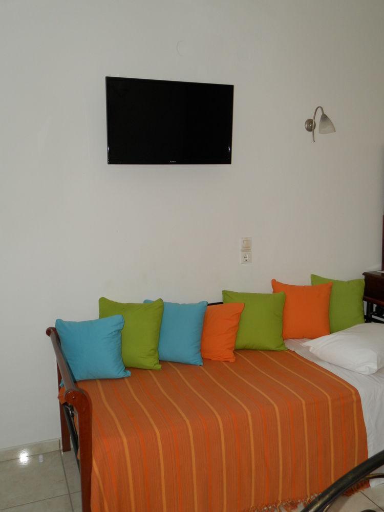 Maroulinas Boutique & Hotel