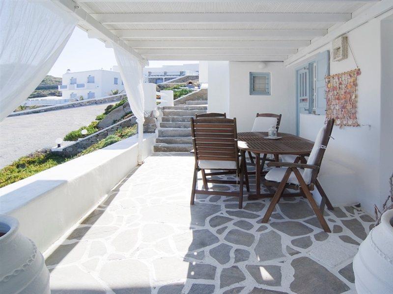 Akrotiraki Hotel 2*