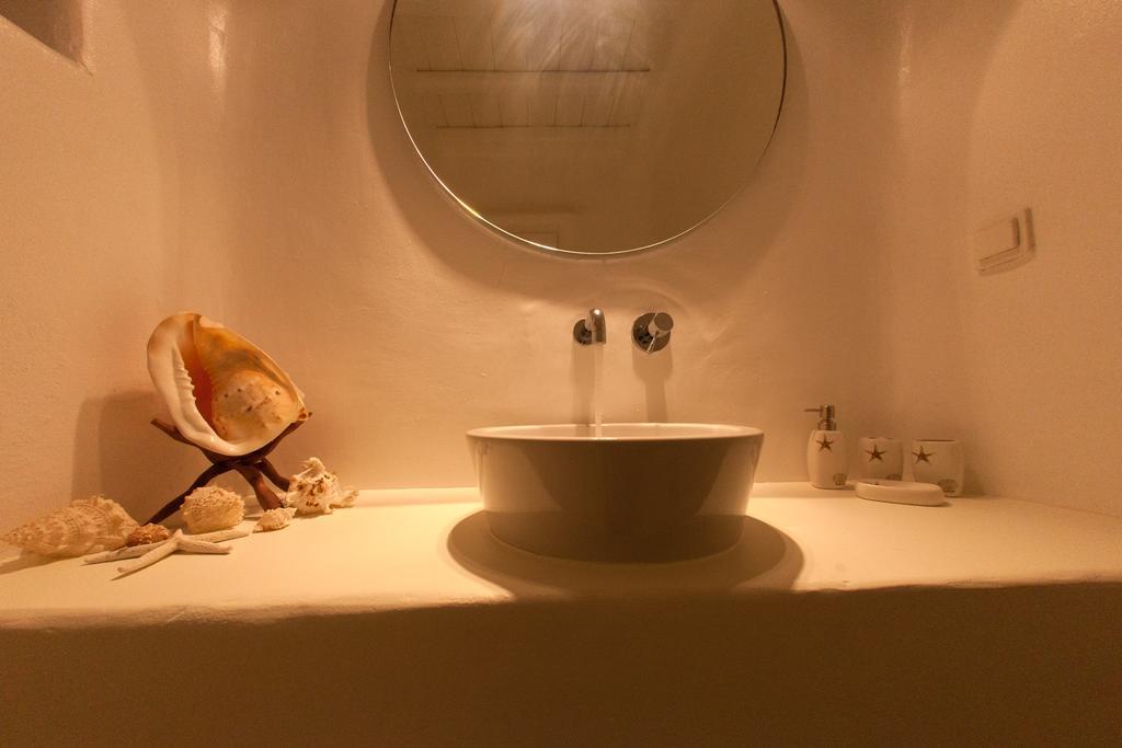 3 Bedroom Cycladic Lia Kalafatis
