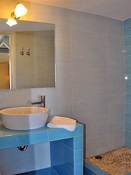 Niriides Homes & 3*