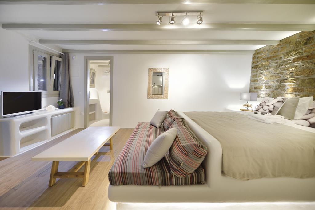 Daedalus - Luxe Hilltop Escape With Infinity Pool, Jacuzzi & Panoramic Sea Views *