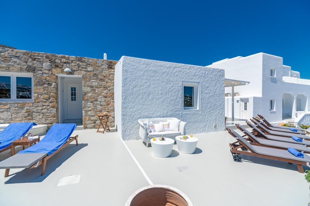 Akrotiraki Hotel