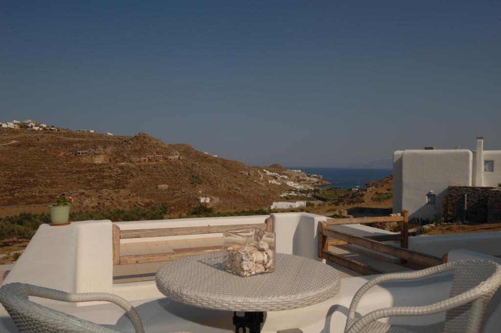 Lino * Paradise Beach (Mykonos)