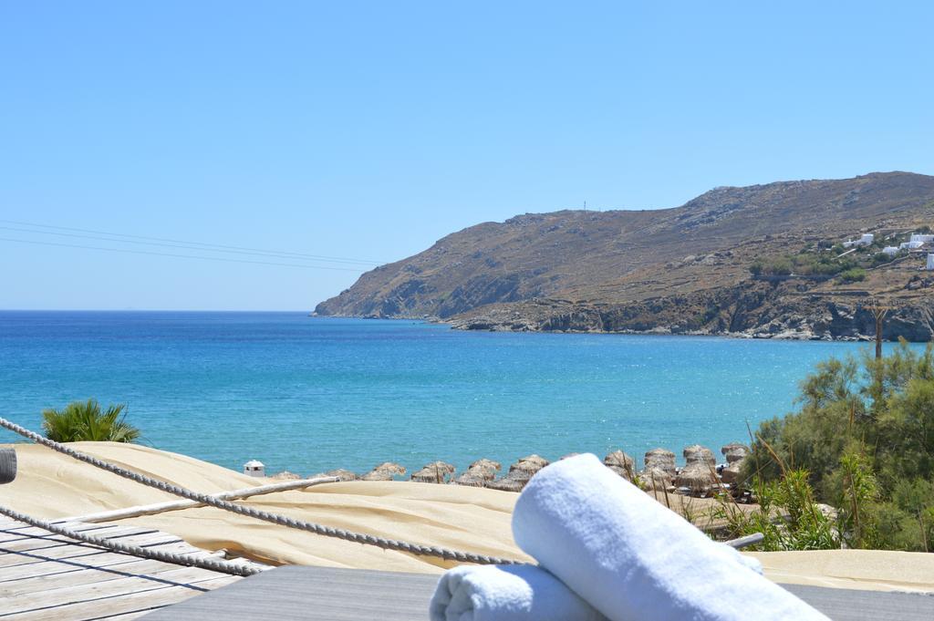 Sea Side &