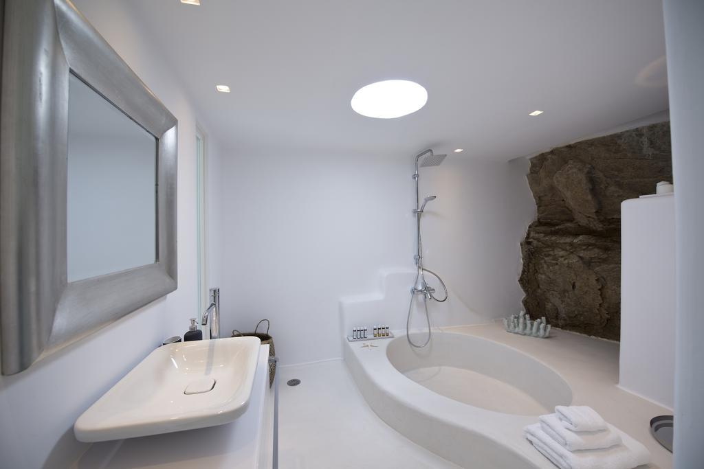 Diles & Mykonos Villa *