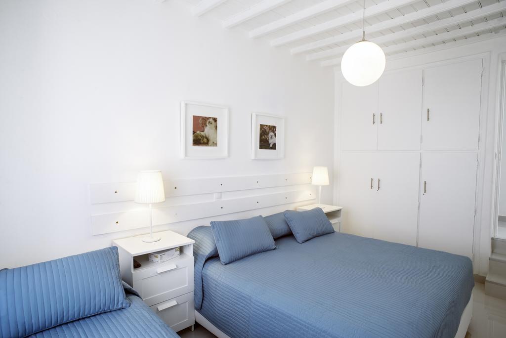 Chora House