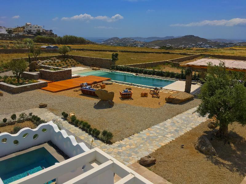Portes & Mykonos 4*