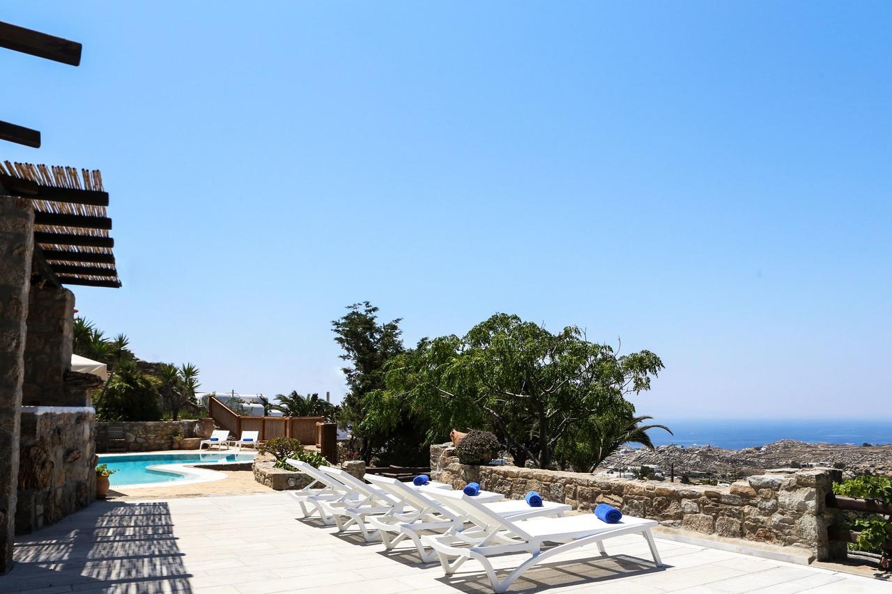 Kounoupas * Mykonos Town