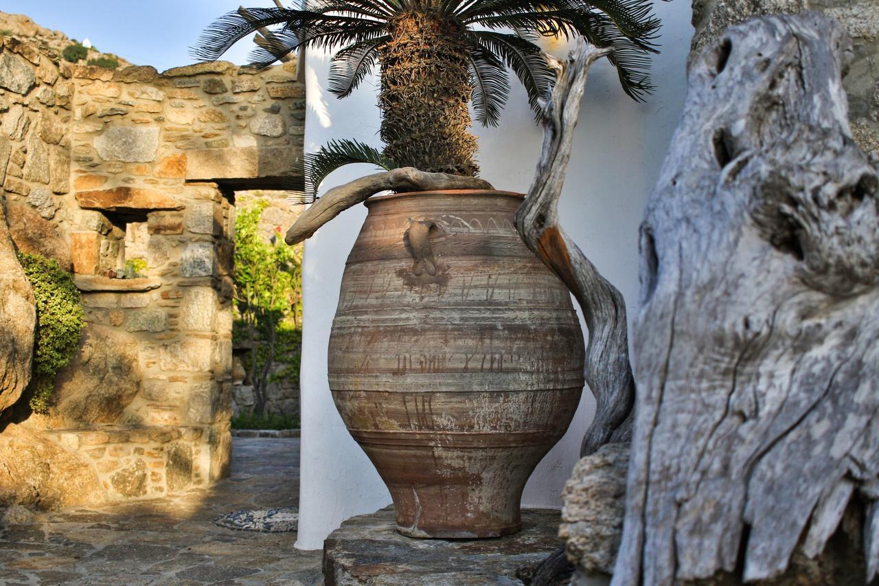 Kounoupas Mykonos Town