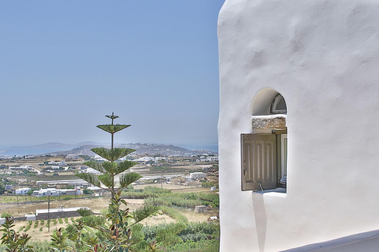 Kounoupas Villa *