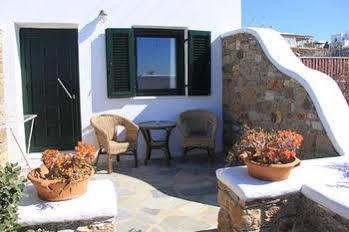 Maroulinas Boutique & Hotel *