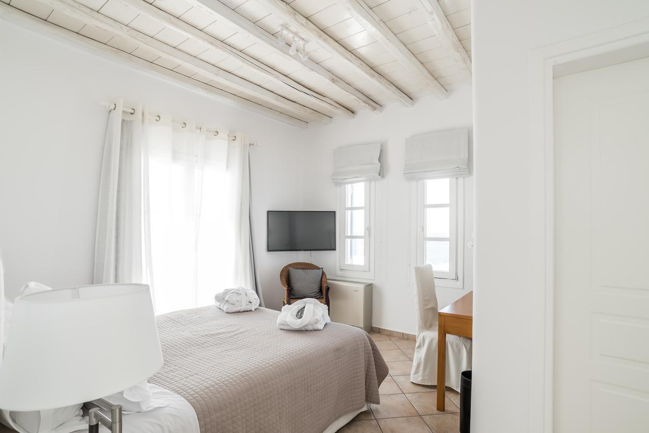 Capo Di Mykonos Hotel 4*
