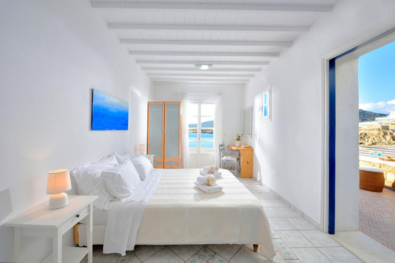 Thea Apartment *