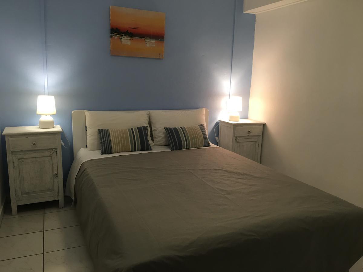 Aparthotel Mina 3*