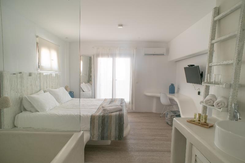 Three Shades Mykonos Hotel 4*