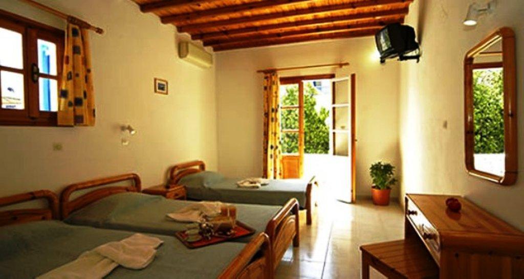Aparthotel Anemos 3*