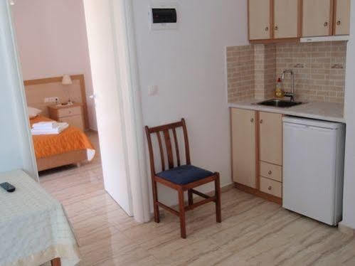 Sofia Village 3*