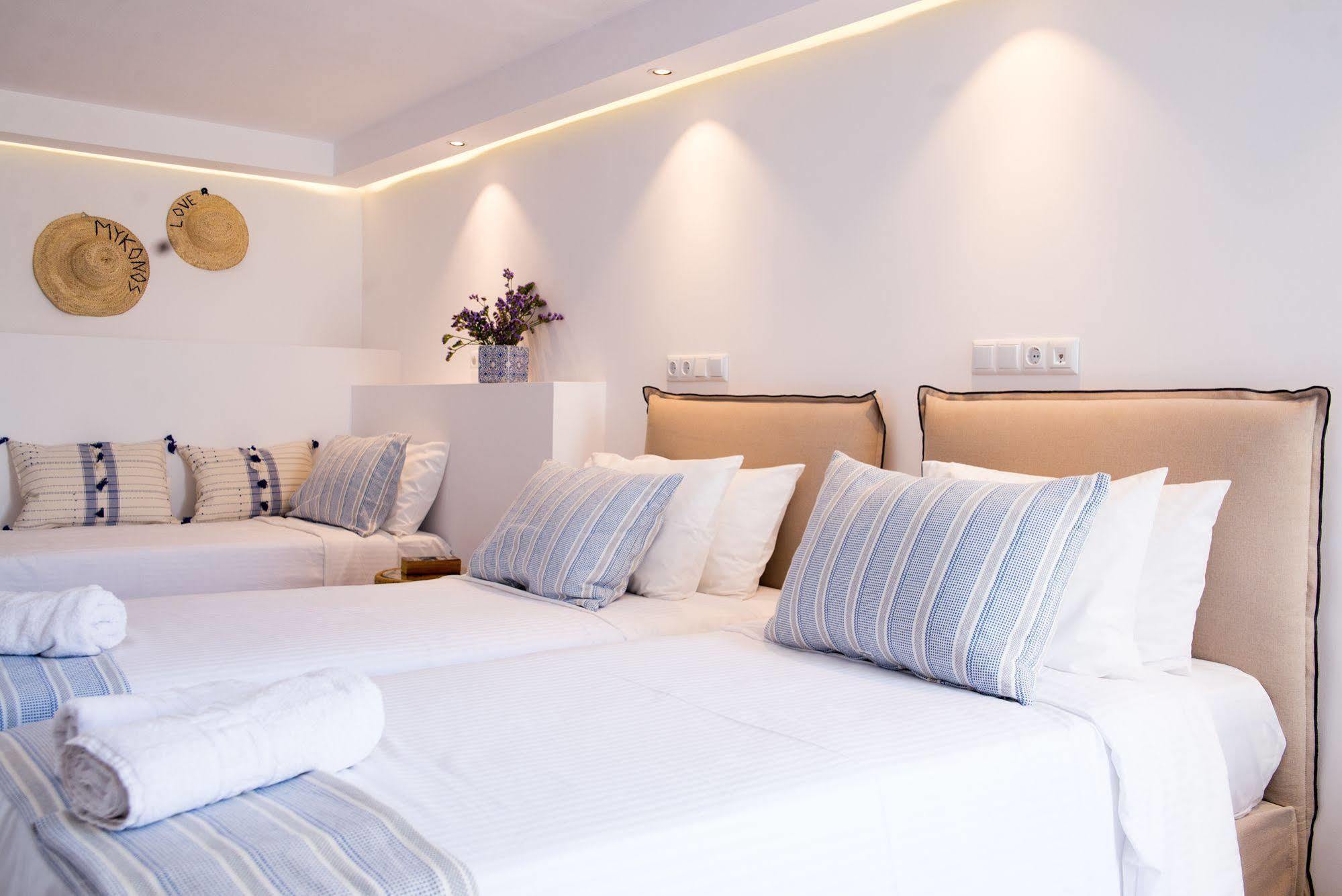 Dimele & Hotel 2*
