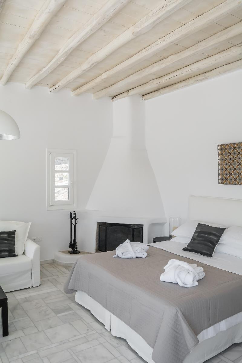 Hotel Capo Di Mykonos 4*