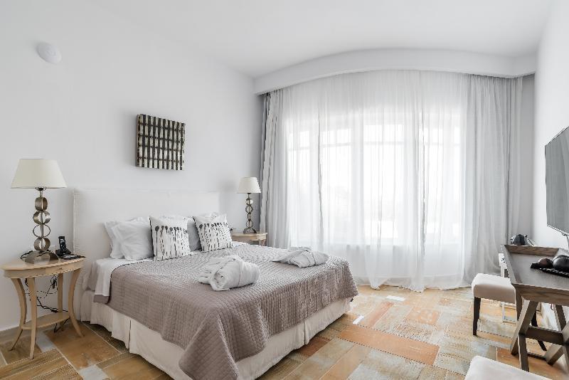 Capo Di Mykonos Hotel Agios Ioannis Diakoftis